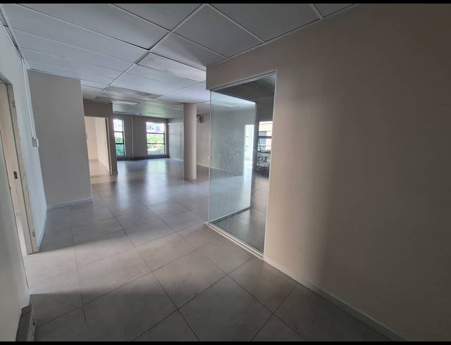 182M² OFFICE TO LET IN RIVONIA